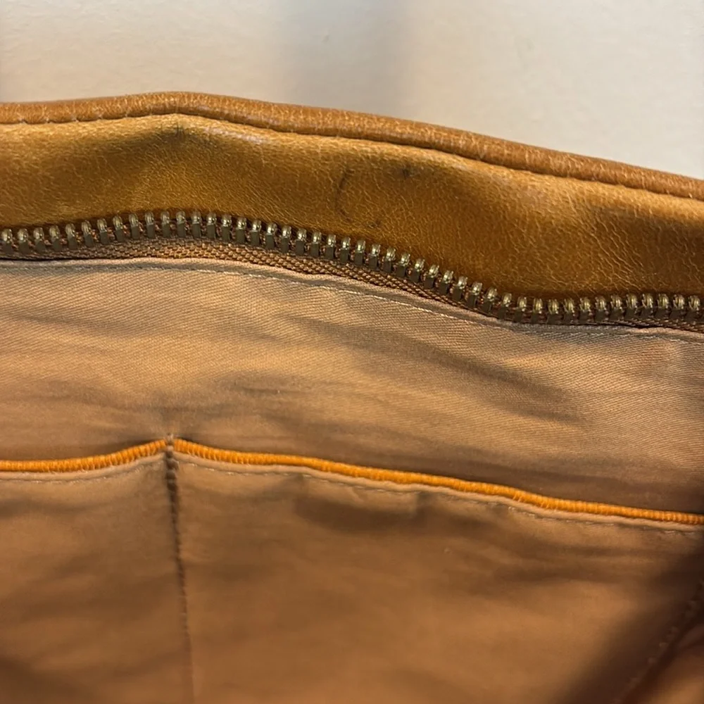 HOBO International Tan Leather Tote Shoulder Handbag